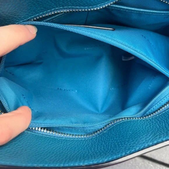 Coach; Vibrant Teal/Blue Leather Tote; Minor Wear; Duel Handles;14x3x8in - Picture 7 of 10